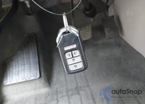 2016 Honda Odyssey Se from USA, damaged, VIN 5FNRL5H35GB102626